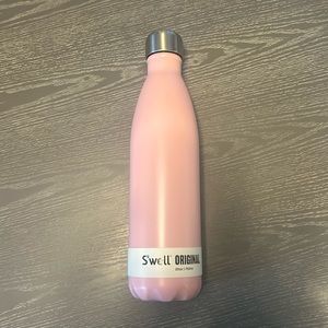 Swell Water Bottle